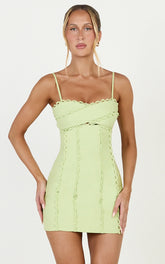 Sweetheart Tie Back Scallop Detail Dress in Pastel Green